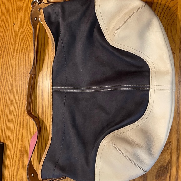 Vintage Coach Soho Hobo Shoulder Bag - Picture 9 of 12